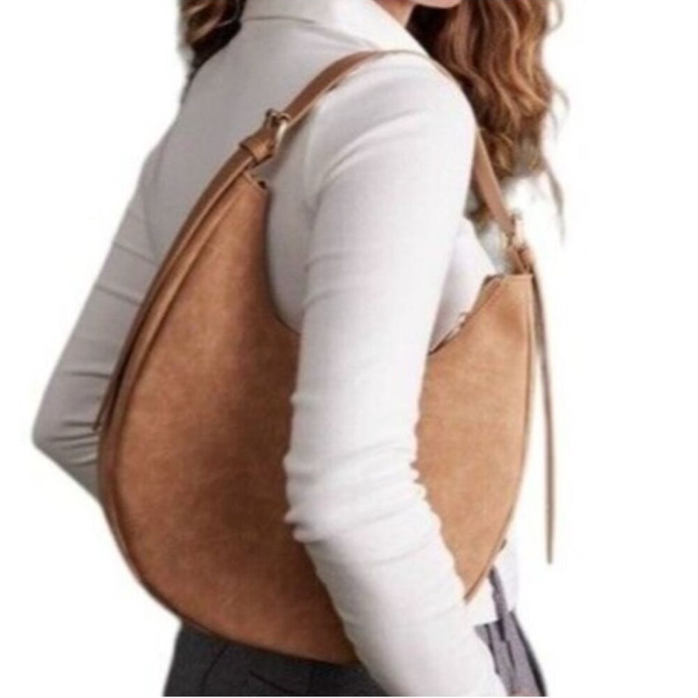 4th & Reckless Tan Faux Leather Hobo Shoulder Bag Slouch Minimalist - Picture 13 of 13
